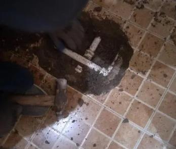南部卫生间漏水维修公司为您分享下卫生间渗水如何处理及注意事项